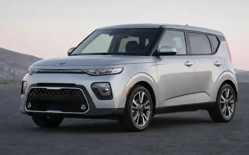 KIA Soul car battery replacement service in UAE